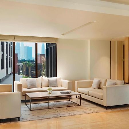 La Ville Hotel & Suites City Walk Dubai, Autograph Collection Bagian luar foto The Westin Mumbai