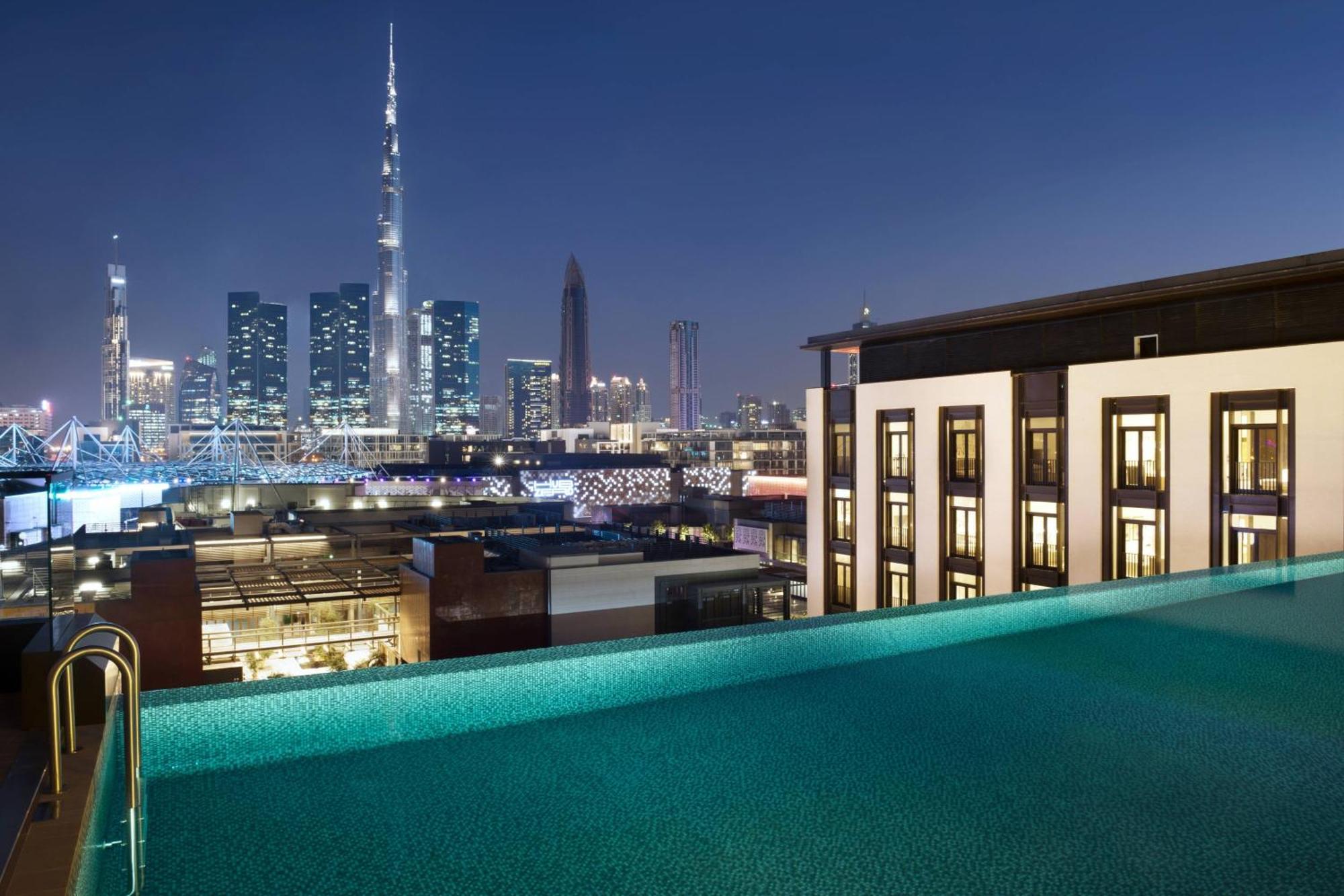 La Ville Hotel & Suites City Walk Dubai, Autograph Collection Bagian luar foto View from the rooftop